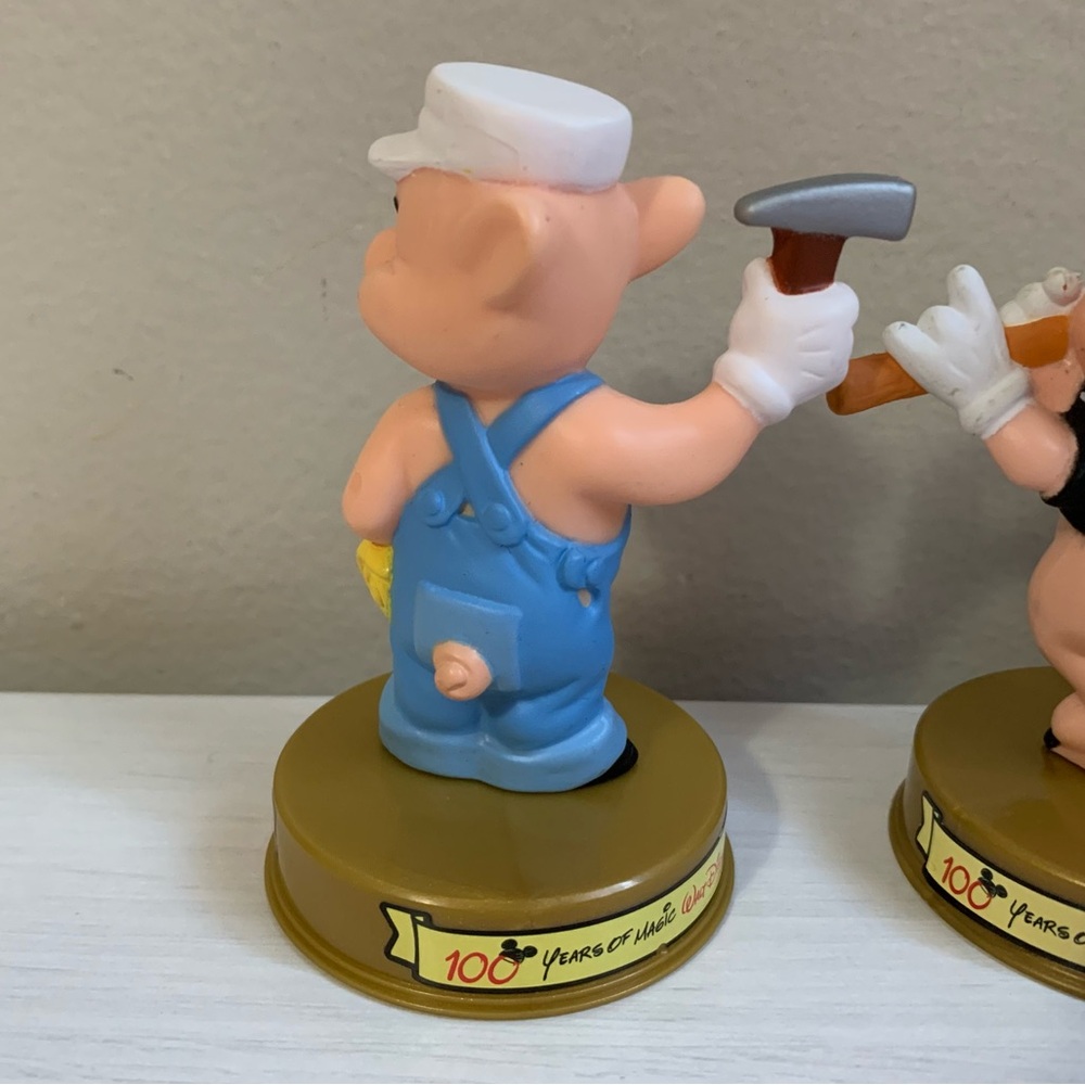 McDonald’s Toys 2002 Disney 100 years of Magic Three Little Pigs & Wolf Figures - Picture 6 of 11